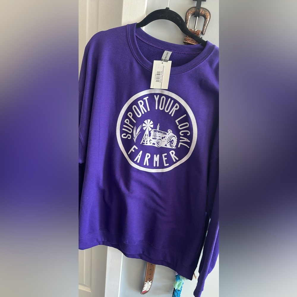 NWT Support Your Local Farmer Sweatshirt